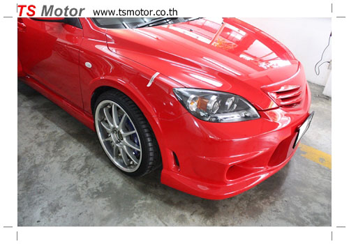 สีแดง Mazda 3 สีแดง Mazda 3