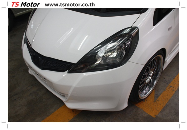 สีขาว Honda Jazz 2012 สีขาว Honda Jazz 2012