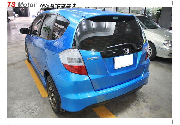 ดันลักยิ้ม Honda New Jazz 2012 ดันลักยิ้ม Honda New Jazz 2012