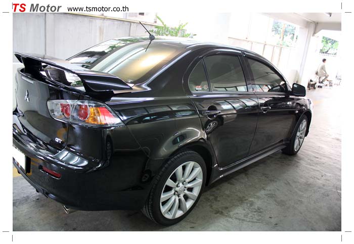 Mitsu Lancer EX whole car painting bangkok garage Mitsu Lancer EX whole car painting bangkok garage