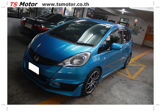 ทำสีรอบคัน Honda Jazz สีน้ำเงิน ทำสีรอบคัน Honda Jazz สีน้ำเงิน