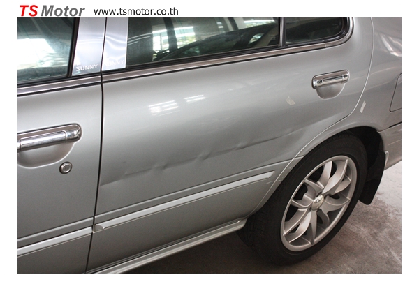 Nissan Sunny Saloon white pearl painting service center Nissan Sunny Saloon white pearl painting service center