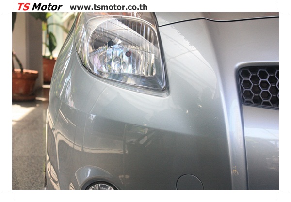 Toyota Yaris ขาวมุก painting service center Toyota Yaris ขาวมุก painting service center