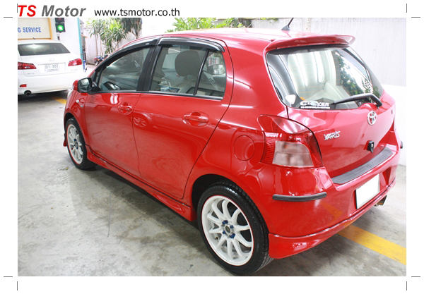 Toyota Yaris ขาวมุก painting service center Toyota Yaris ขาวมุก painting service center